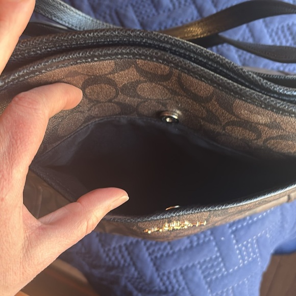 Beautiful brown on brown Coach satchel purse - Picture 10 of 14